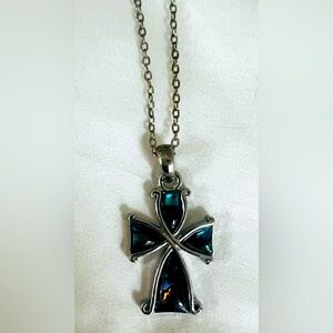 Mother of Pearl cross pendent on 18” chain